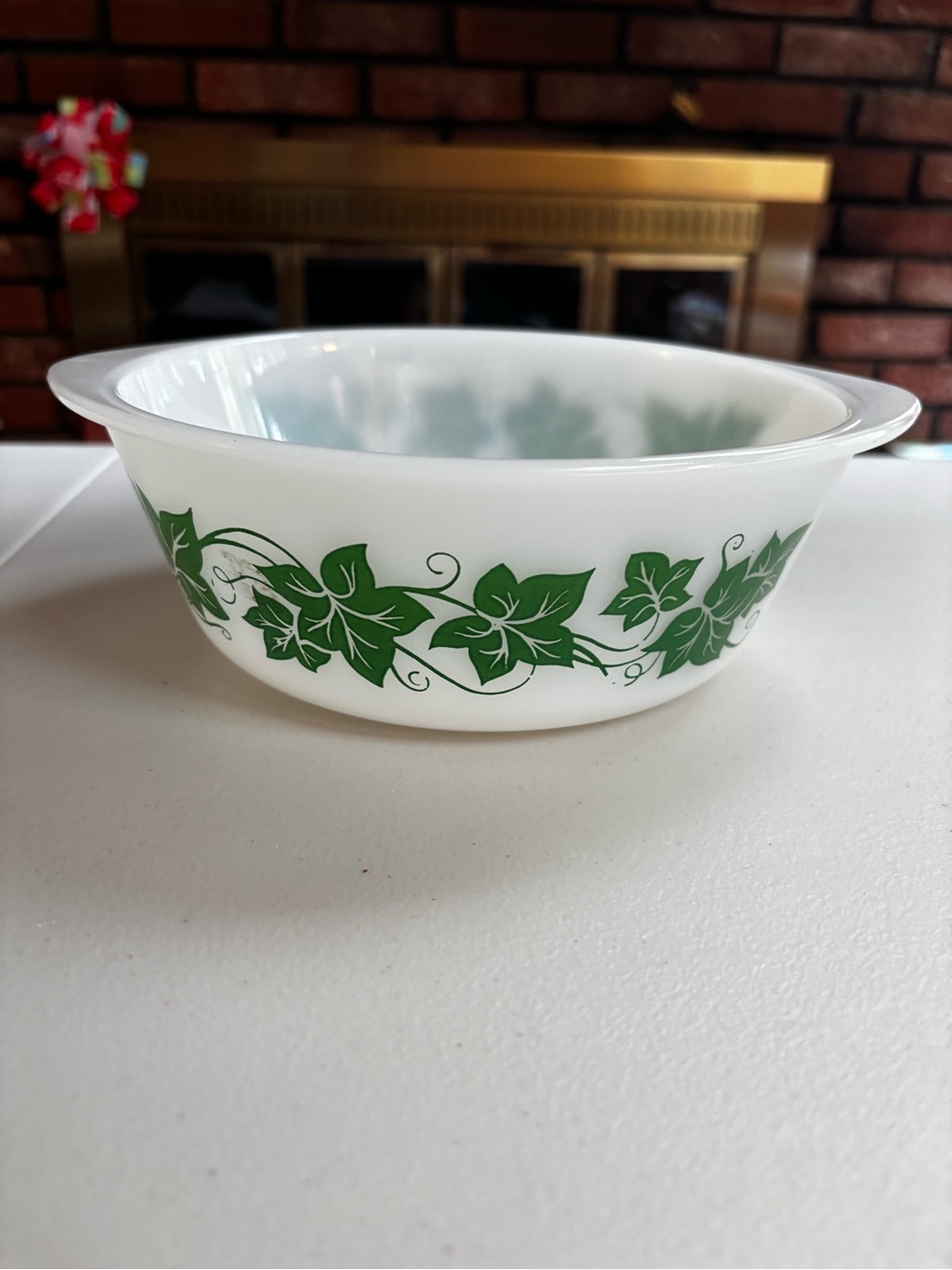 Glasbake 1 1/2 Quart Ivy Design Casserole Dish J-512- no lid